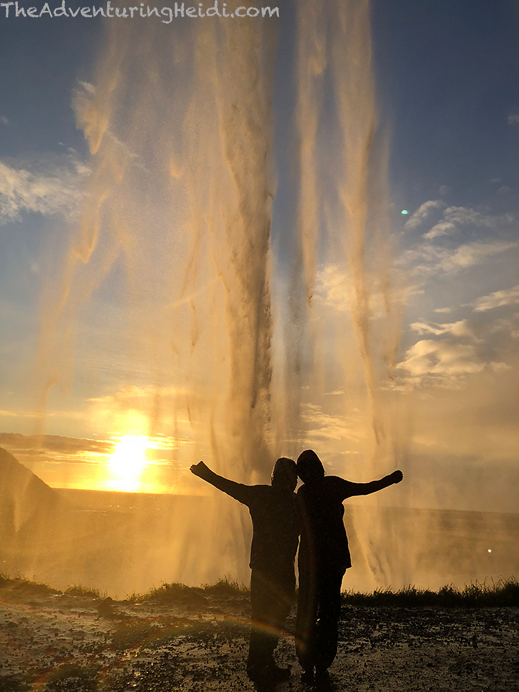 Heidi and Kubo Do Iceland – Day 17: Reynisfjara, a taste of Fimmvörðuháls, and all the&nbsp;waterfalls!