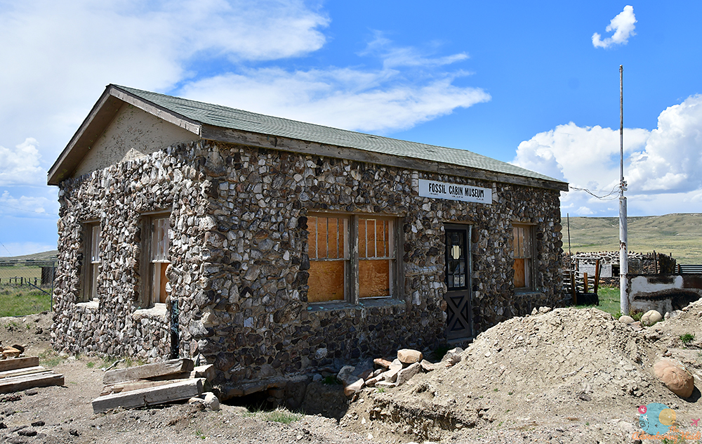 Wyoming Explored: Como Bluff & Fossil&nbsp;Cabin