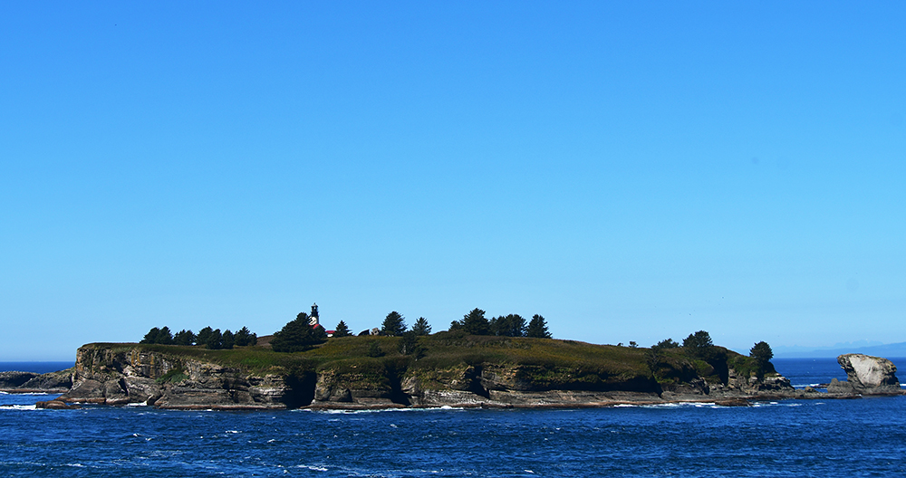 Two Girls Roving: Day 8 – Sol Duc Falls & Cape&nbsp;Flattery